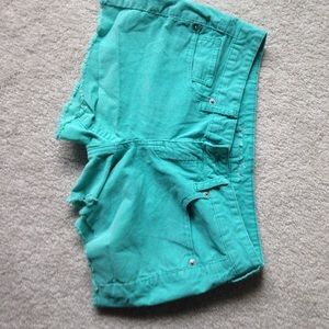 Size 4 American Eagle shorts.