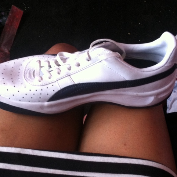 White & Blue Puma GV SPEACIAL