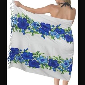 ‼️bundled‼️  blue habiscus sarong🌴