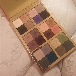 Tarte Holiday Shadow Palette
