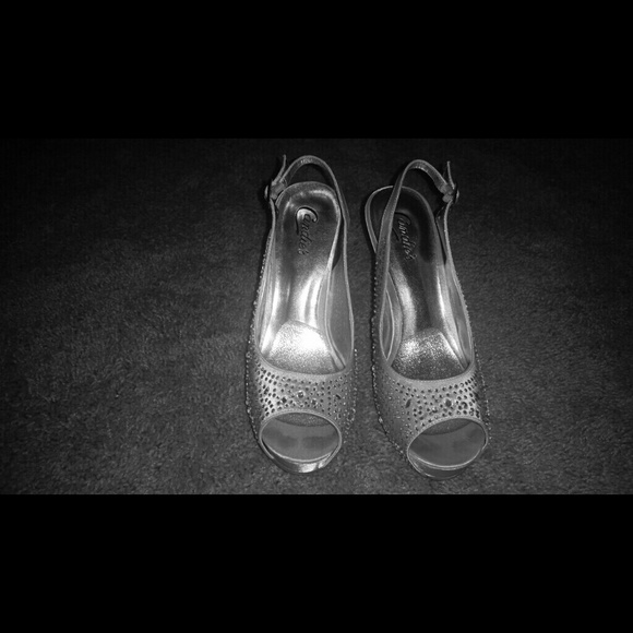 Candies rhinestone sliver heels