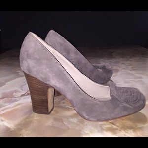 Hinge, Gray Suede High Heels