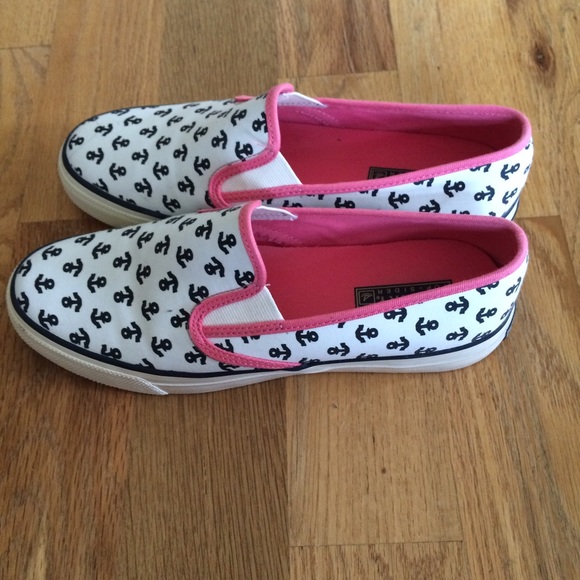 Sperry Top-Sider hot pink sailor boat shoes - Picture 2 of 3