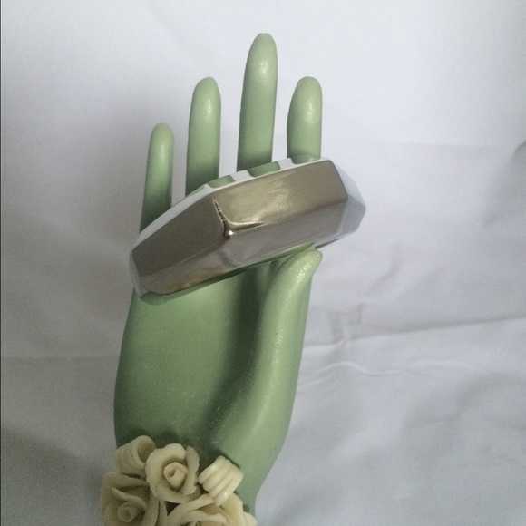 Clara Kasavina Silver Cuff