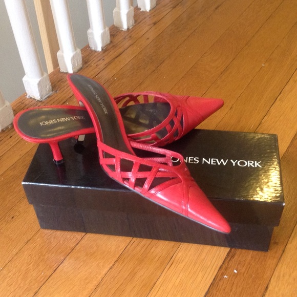 sexy red sandals size 71/2