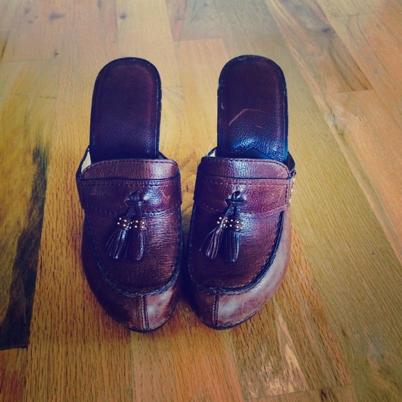 Michael Kors High Heeled Tassel Loafers