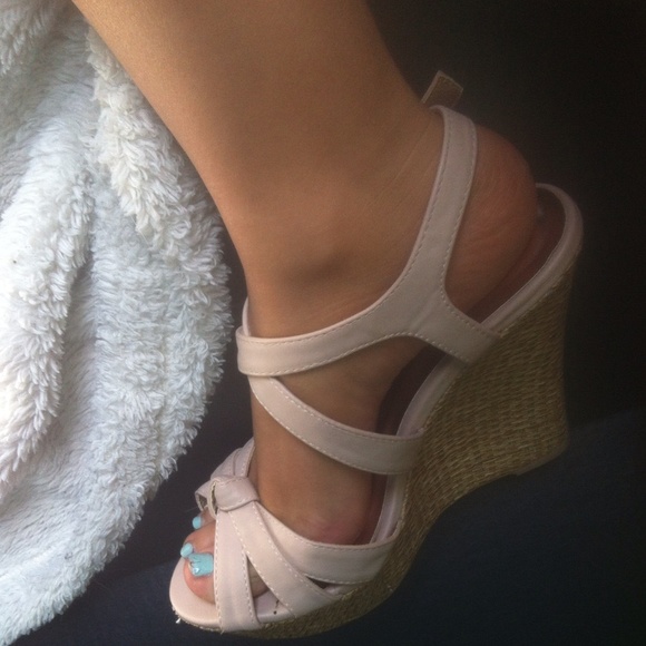 Charlotte Russe pumps