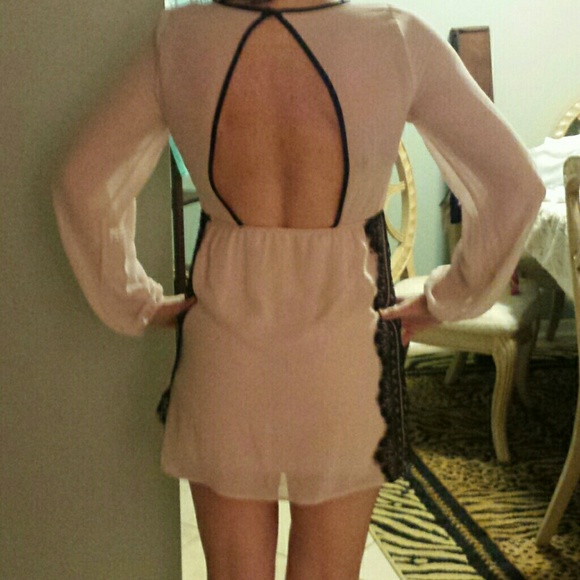 NWOT NUDE DRESS WITH BLACK LACE APPLIQUE - Picture 2 of 3