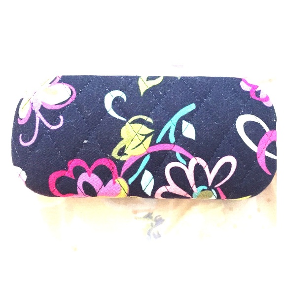 Vera Bradley Glasses Case!!