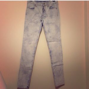 American Eagle Acid Wash Jeans