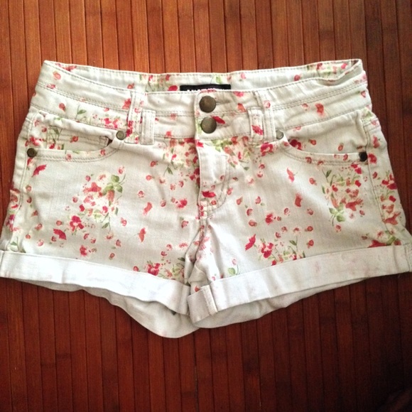 Forever 21 floral jean shorts