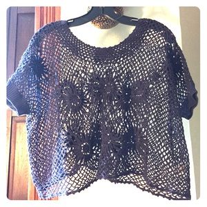 Free people crochet crop top!!