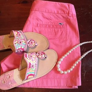 Vineyard Vines light pink shorts