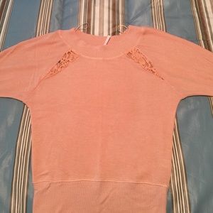 Peach 1/2 sleeve sweater