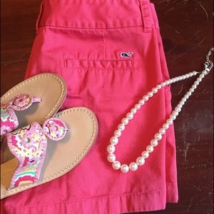Vineyard Vines Dark Pink shorts