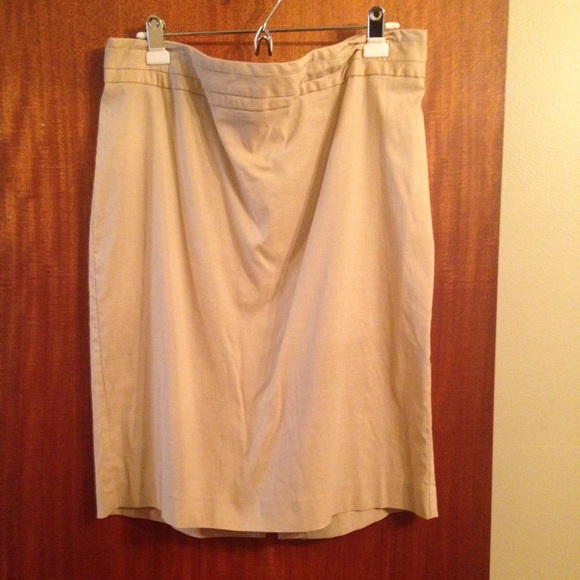 Beige skirt