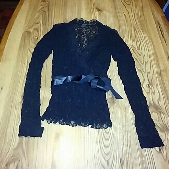 Forever 21 Lace V-neck Top