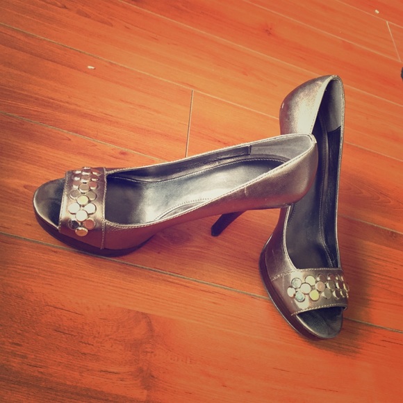 Calvin Klein Bronze Heels