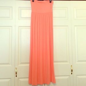Strapless maxi dress
