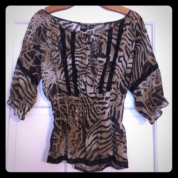 Guess animal print top