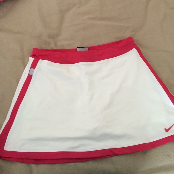 Girls Nike tennis skirt!