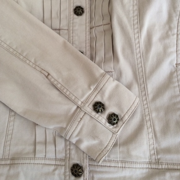 A.M.I jacket - Picture 3 of 3