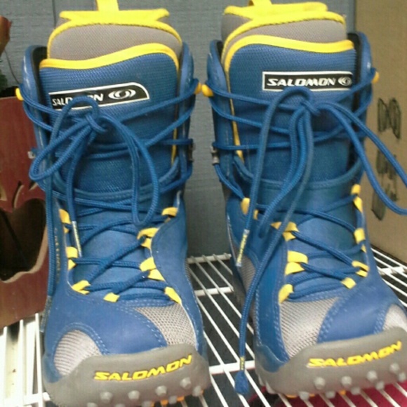 Kids snow boarding boots