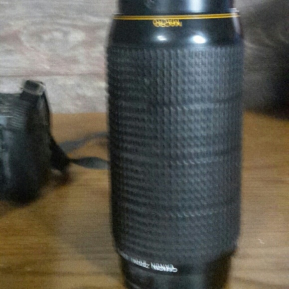 Cannon Camera - Picture 3 of 4