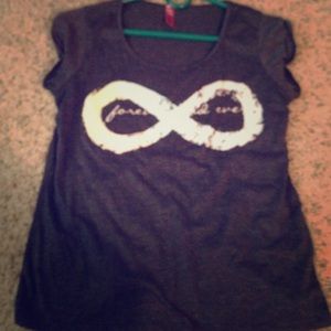 Retro doll shirt