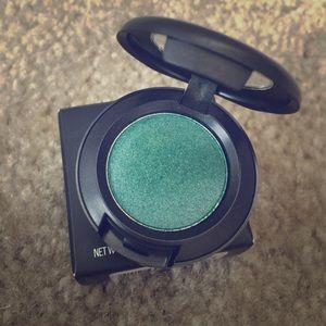 MAC Jealousy Wakes Eyeshadow (Limited Edition)