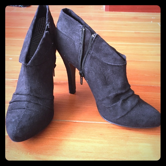 Black Booties