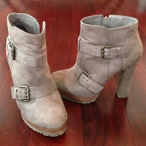 **RESERVED FOR off2wonderland Grey suede booties.