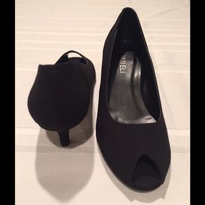 Vaneli Peep Toe Pump