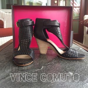Vince Comuto Sandals