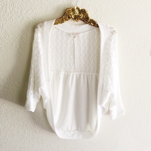 Gianni Bini Sweaters - Gianni Bini White Cocoon Cardigan