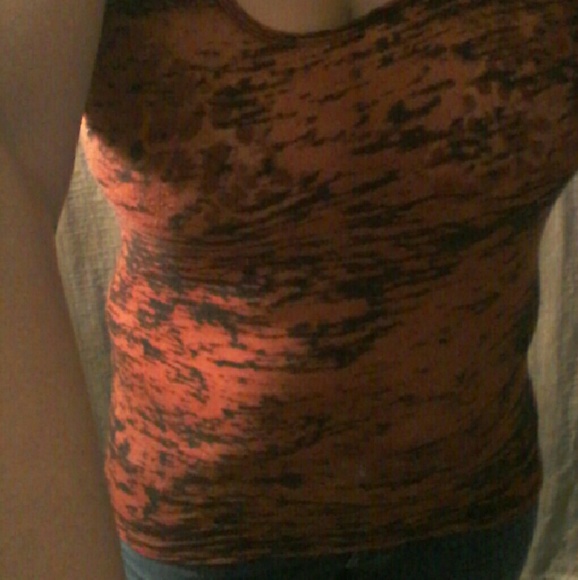 2 Urban  Outfitter printed tank tops - Picture 3 of 3