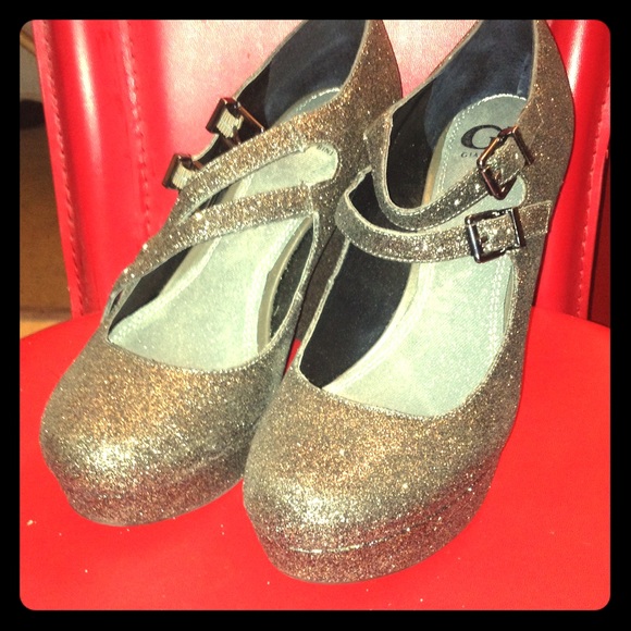 Gianni Bini sparkly shoes