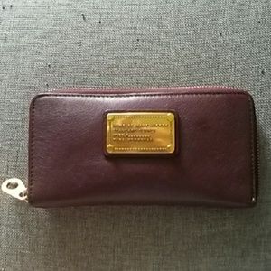 MARC JACOBS Burgundy Leather Wallet!