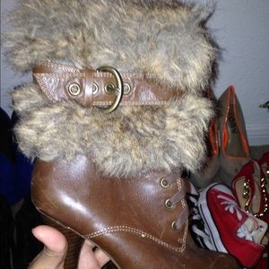 Fur boots
