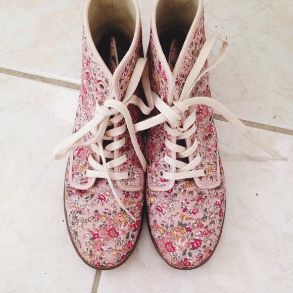 Doc Martens Shoes - Authentic Floral Doc Martens