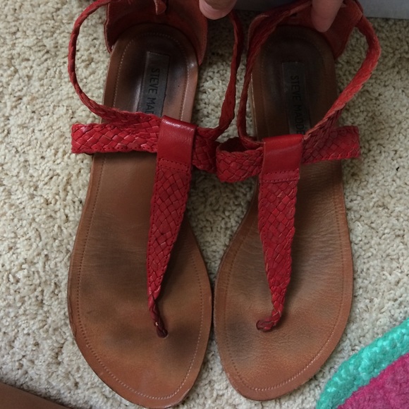 Steve Madden Red summer sandals! - Picture 1 of 2