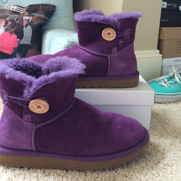 Brand New purple ankle Ugg boots! - Picture 1 of 1