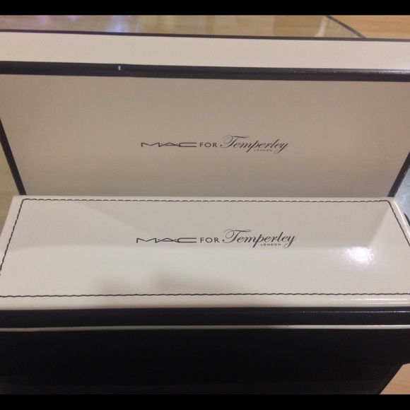 MAC for Temperley Face Palette