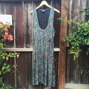 Vintage floral dress. Size 8.