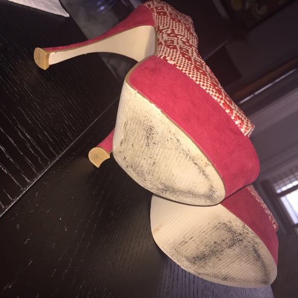 Platform Peep Toe Pumps - Picture 3 of 4