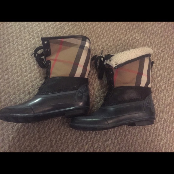 Burberry Danning waterproof bootie