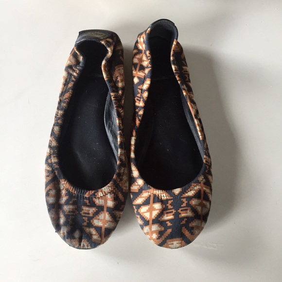 ✂️️Final Price Tory Burch Aztec Stretch Flats 7.5