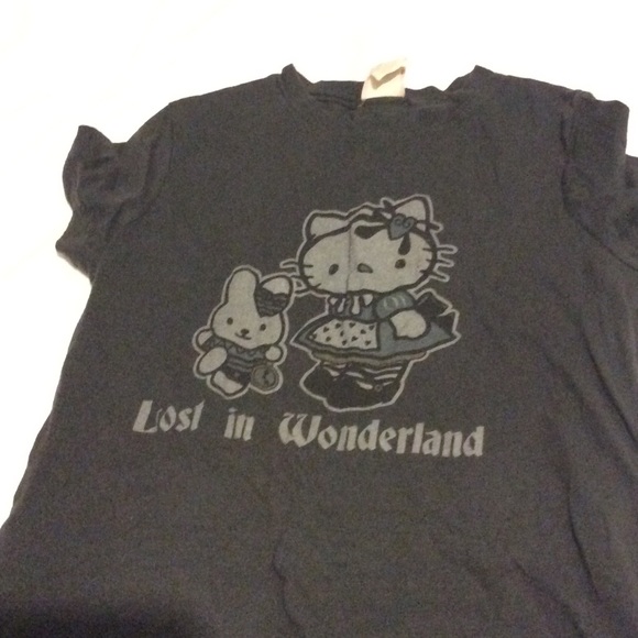 Hello kitty shirt