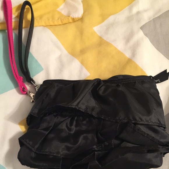 Thirty One Handbags - Wristlet