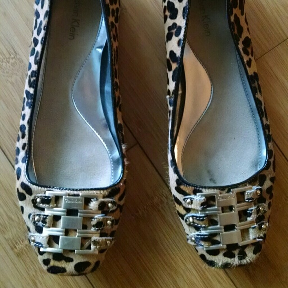 Leopard flats